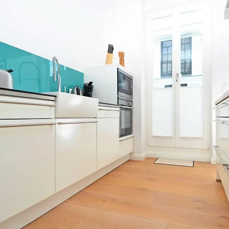 Johanna In - Wg 12 Mit Kamin Und Zwei Balkonen Sellin (Rugen)